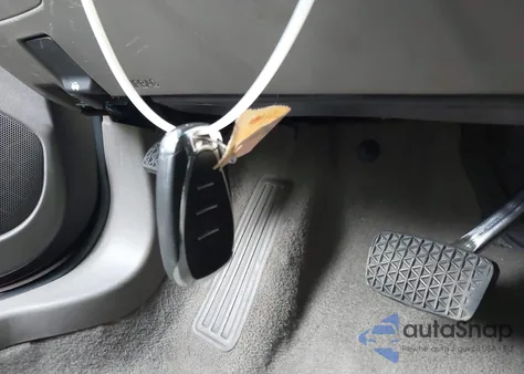 2017 Chevrolet Malibu 1Lt из США, поврежденный, VIN 1G1ZE5ST4HF122147